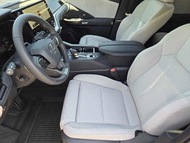 2026 Lexus TX 350 F SPORT Handling