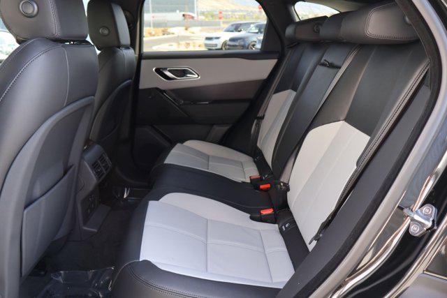 2026 Land Rover Range Rover Velar P250 Dynamic SE