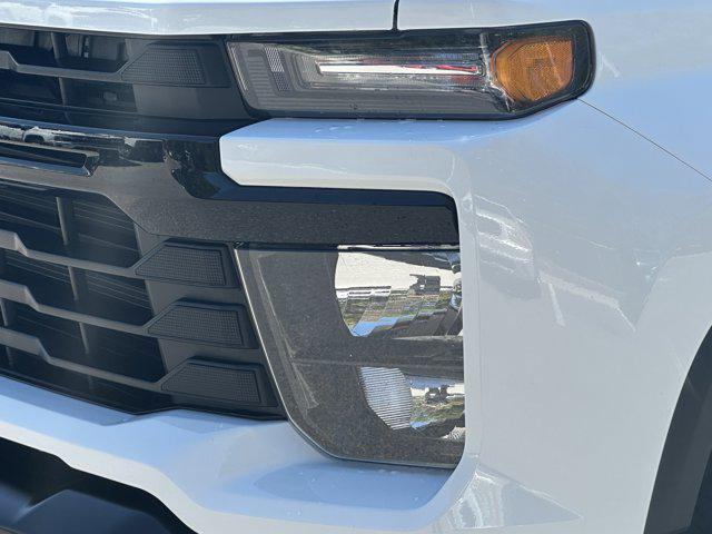 2026 Chevrolet Silverado 3500HD Double Cab, Long Bed, WT Dual Rear Wheel, 4WD