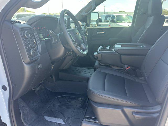 2026 Chevrolet Silverado 3500HD Double Cab, Long Bed, WT Dual Rear Wheel, 4WD