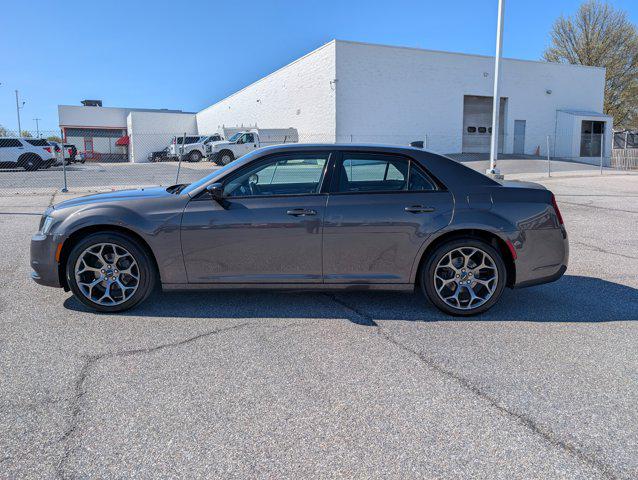 2018 Chrysler 300 Touring