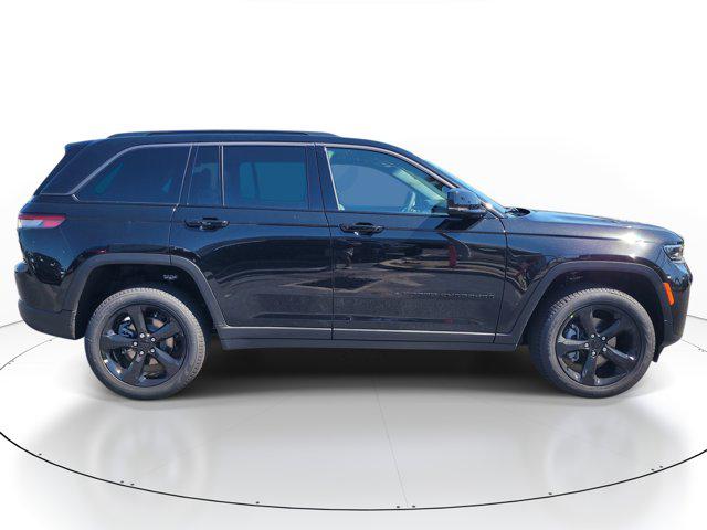 2026 Jeep Grand Cherokee Limited 4x2