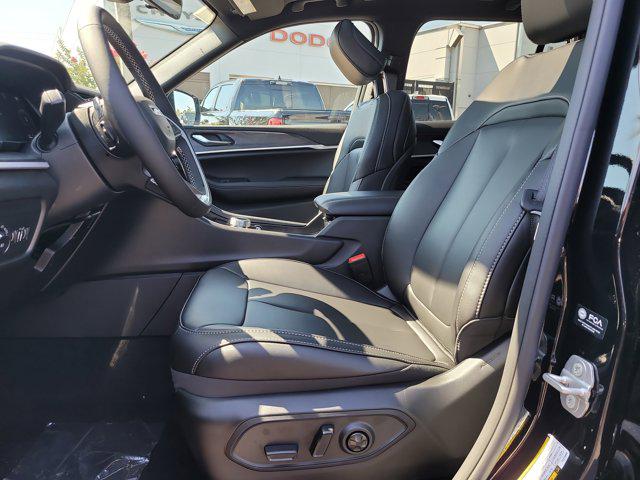 2026 Jeep Grand Cherokee Limited 4x2