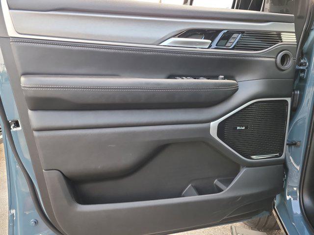 2026 Jeep Grand Wagoneer L Limited Reserve 4x4