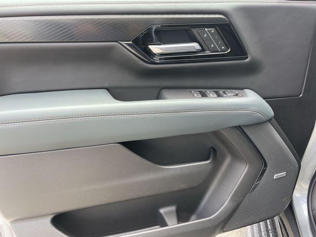 2026 GMC Yukon 4WD AT4