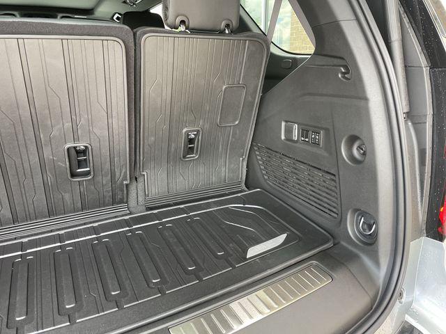 2026 GMC Yukon 4WD AT4