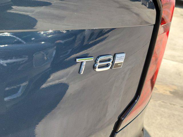 2026 Volvo XC90 Plug-In Hybrid Core, T8 AWD, Electric/Gasoline, Bright, 7 Seats