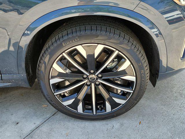 2026 Volvo XC90 Plug-In Hybrid Core, T8 AWD, Electric/Gasoline, Bright, 7 Seats