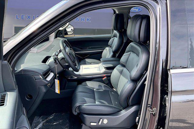 2026 Lincoln Navigator Premiere L