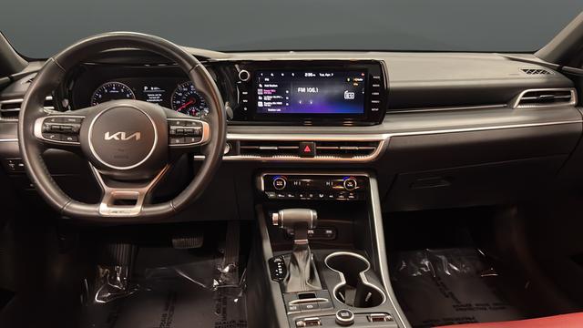 2024 Kia K5 GT-Line