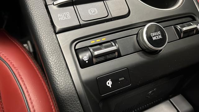 2024 Kia K5 GT-Line