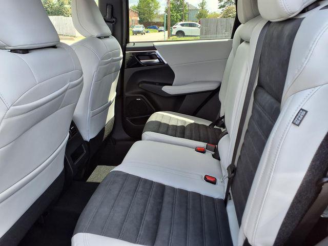 2026 Mitsubishi Outlander SE 1.5T S-AWC