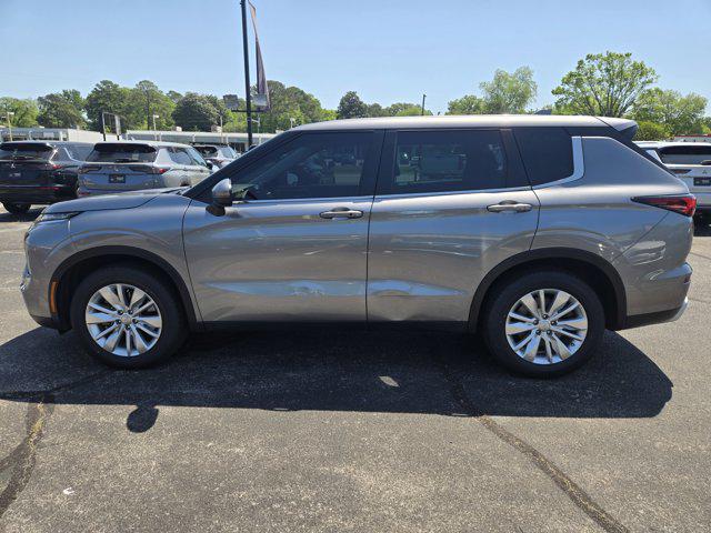 2023 Mitsubishi Outlander SE Black Edition 2WD