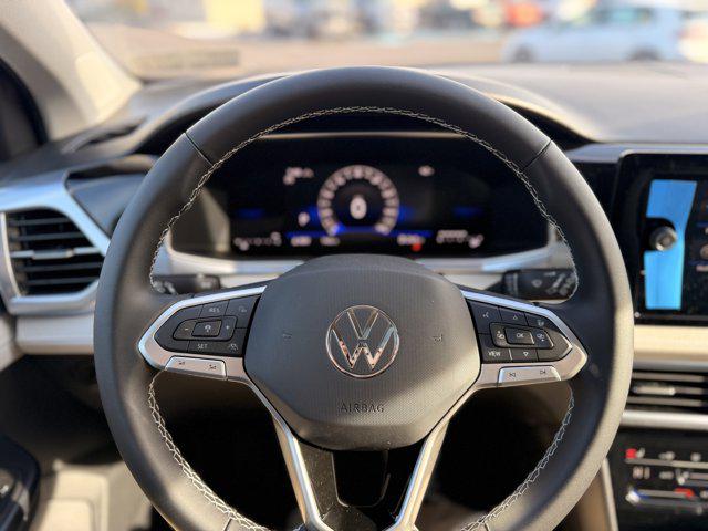 2026 Volkswagen Taos SE