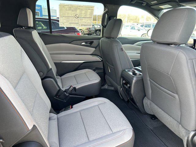 2026 Chevrolet Traverse AWD LT