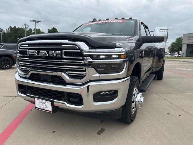 2025 Ram 3500 Laramie Crew Cab 4x4 8' Box
