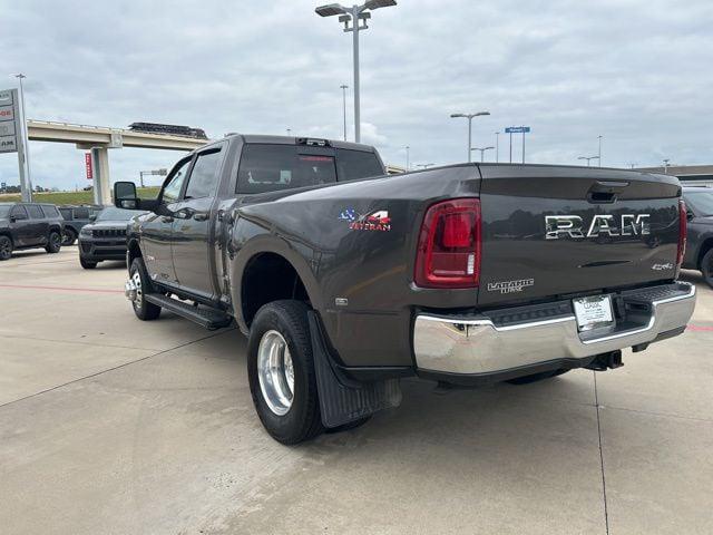 2025 Ram 3500 Laramie Crew Cab 4x4 8' Box