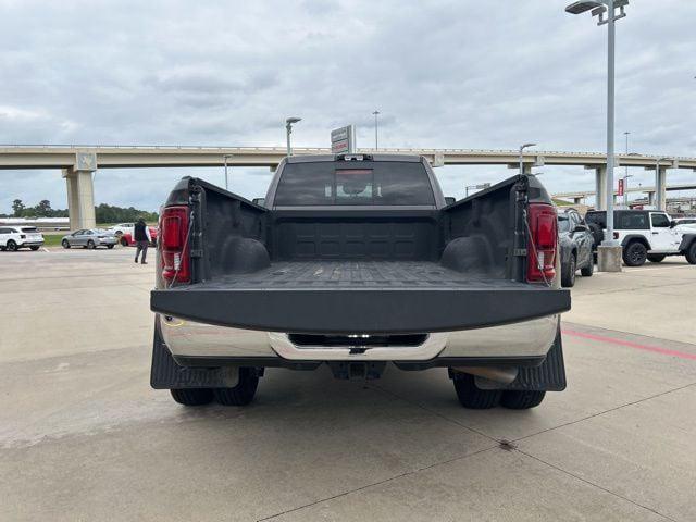 2025 Ram 3500 Laramie Crew Cab 4x4 8' Box