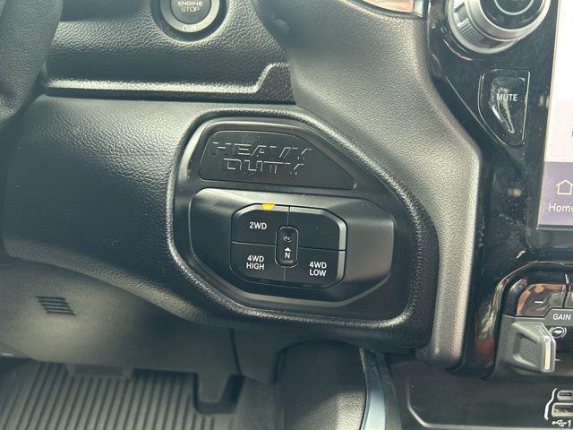 2025 Ram 3500 Laramie Crew Cab 4x4 8' Box