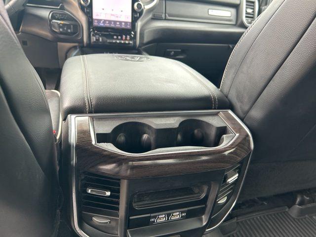 2025 Ram 3500 Laramie Crew Cab 4x4 8' Box
