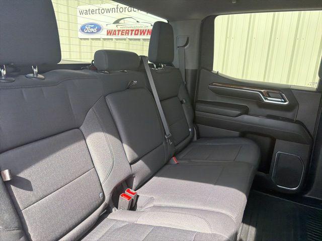 2024 GMC Sierra 1500 4WD Crew Cab Short Box Elevation with 3VL
