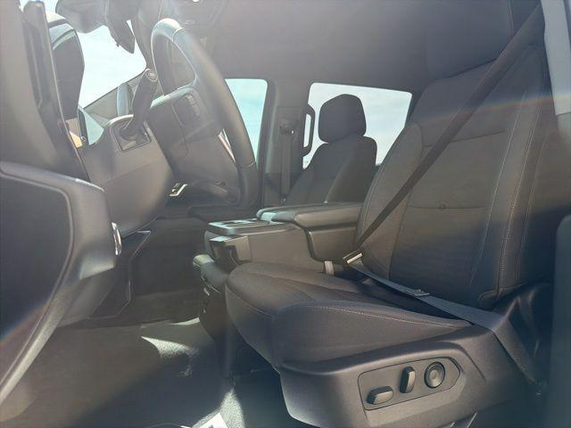 2024 GMC Sierra 1500 4WD Crew Cab Short Box Elevation with 3VL