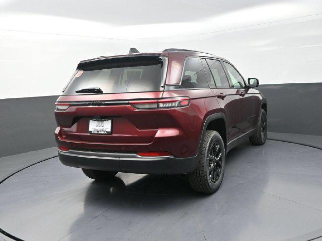 2026 Jeep Grand Cherokee Altitude 4x4