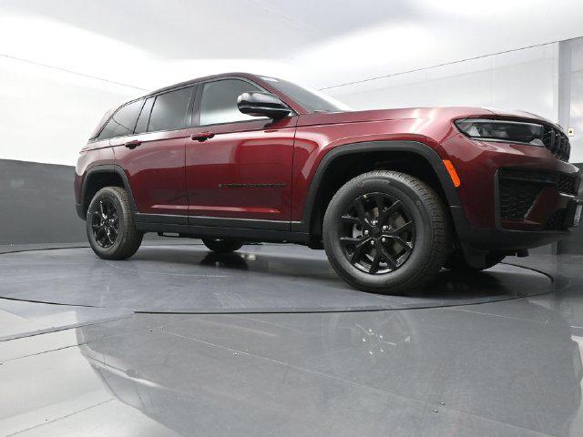 2026 Jeep Grand Cherokee Altitude 4x4