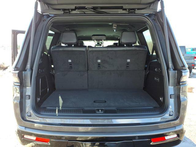 2026 Jeep Grand Wagoneer Limited Altitude 4x4