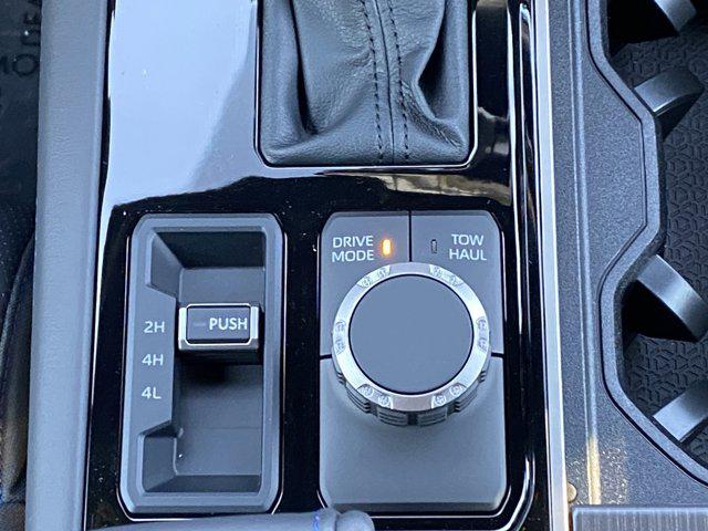 2026 Toyota Tundra Platinum CrewMax 5.5' Bed