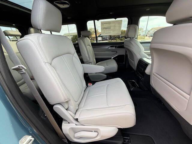 2026 Jeep Grand Wagoneer Limited Reserve 4x4