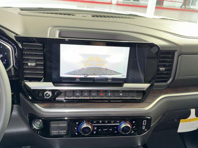 2026 GMC Sierra 1500 Crew Cab, Short Bed, SLT, 4WD
