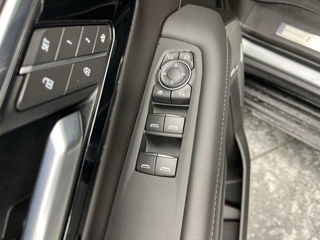 2025 Chevrolet Suburban 4WD Premier
