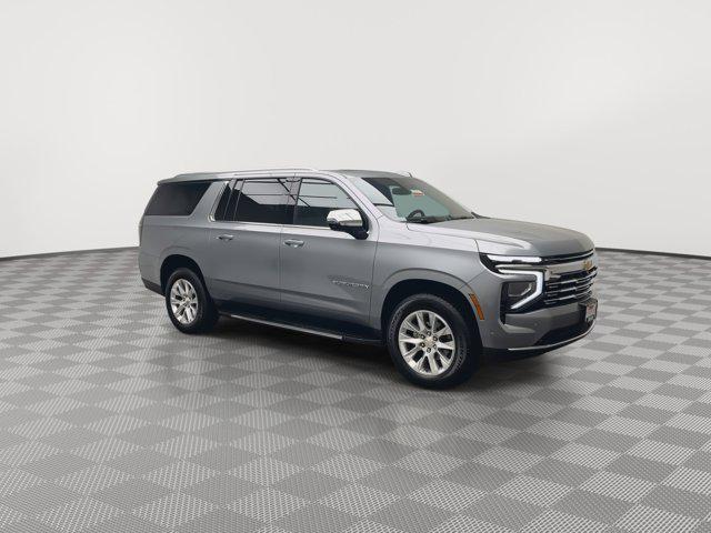 2025 Chevrolet Suburban 4WD Premier