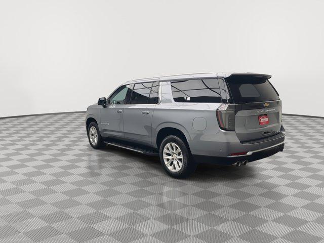 2025 Chevrolet Suburban 4WD Premier