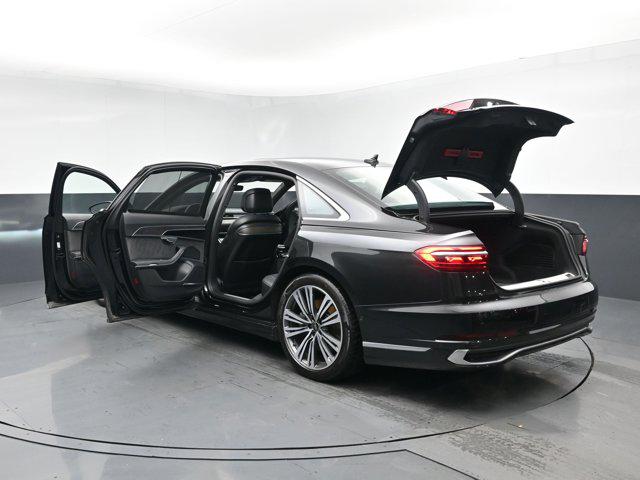 2022 Audi A8 L 55 TFSI quattro Tiptronic