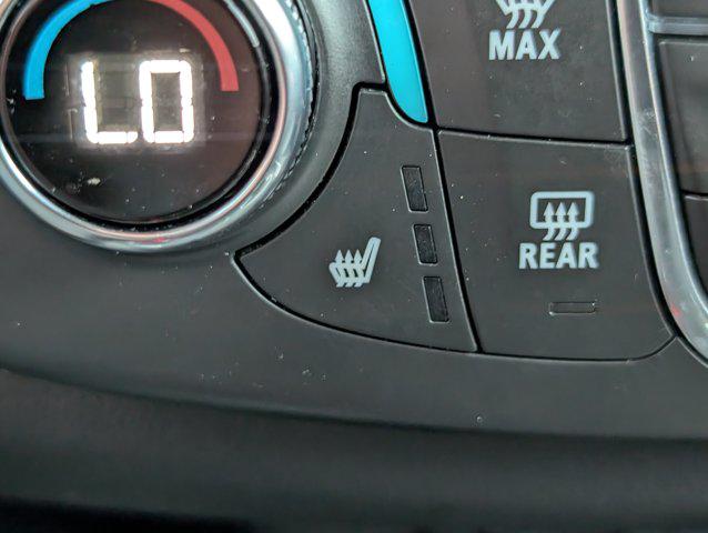 2023 Chevrolet Traverse AWD LT Leather