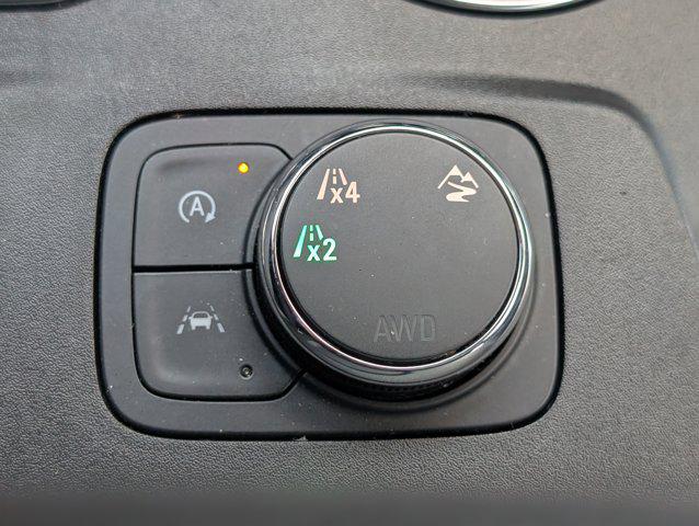 2023 Chevrolet Traverse AWD LT Leather
