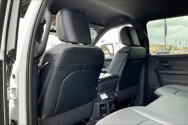 2024 Ram 2500 Tradesman Crew Cab 4x4 6'4" Box