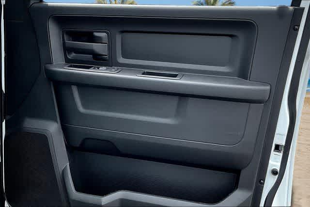 2024 Ram 2500 Tradesman Crew Cab 4x4 6'4" Box
