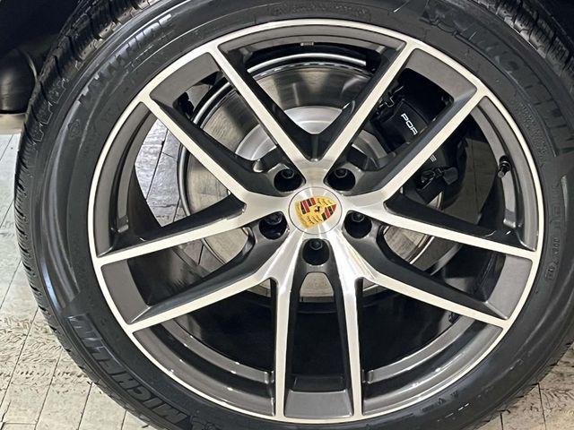 2026 Porsche Macan Unknown