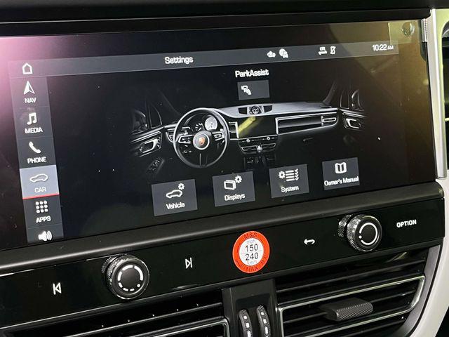2026 Porsche Macan Unknown