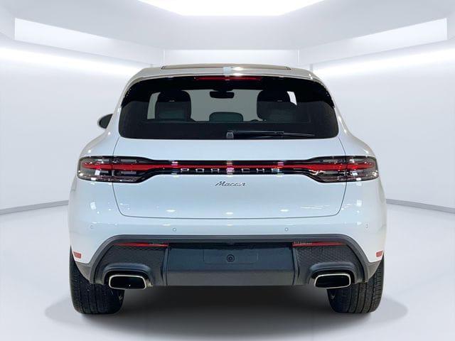 2026 Porsche Macan Unknown