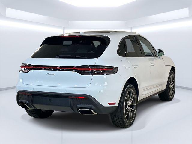 2026 Porsche Macan Unknown