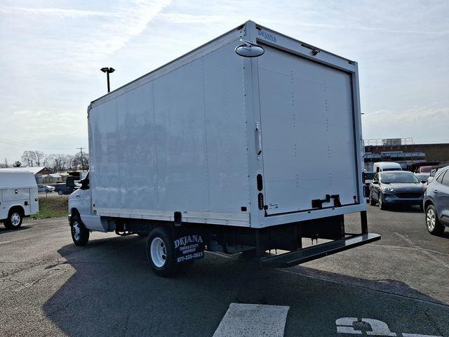 2026 Ford E-350 Cutaway 2026 FORD E-350 CUTAWAY CHASSIS 2DR 138 WB HD