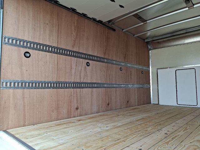 2026 Ford E-350 Cutaway 2026 FORD E-350 CUTAWAY CHASSIS 2DR 138 WB HD