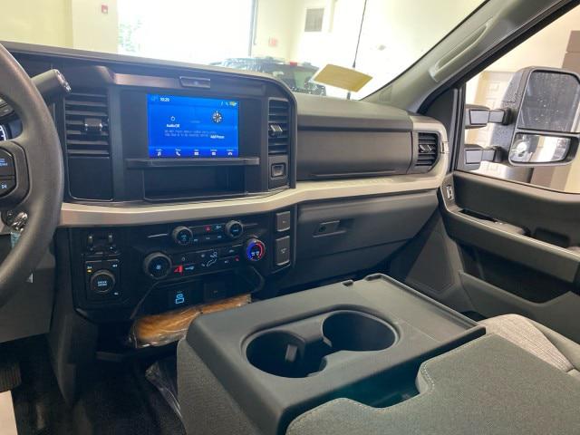 2026 Ford F-550 XLT