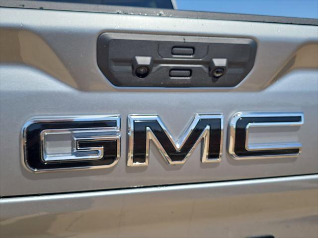 2026 GMC Sierra 2500HD Crew Cab, Standard Bed, AT4, 4WD