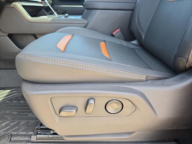 2026 GMC Sierra 2500HD Crew Cab, Standard Bed, AT4, 4WD