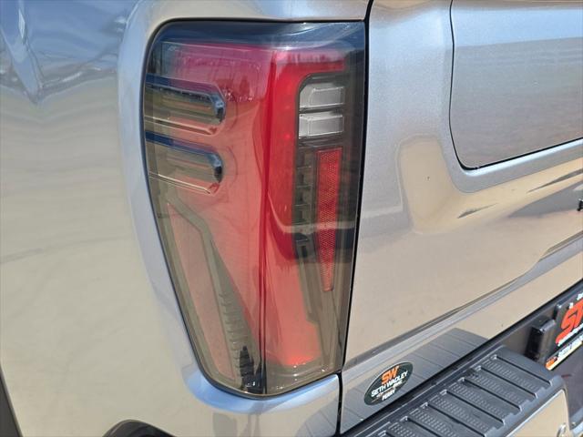 2026 GMC Sierra 2500HD Crew Cab, Standard Bed, AT4, 4WD
